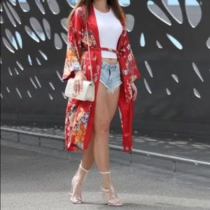 NWT Bershka Red Floral Silky Kimono Robe
